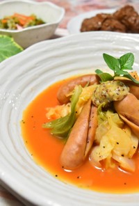 キャベツとソーセージの野菜スープ