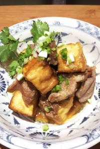 厚揚げと豚肉のベトナム風煮物
