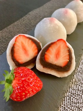 電子レンジで簡単!白玉粉で いちご大福