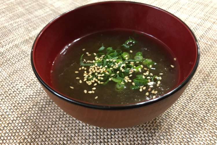 お湯を注ぐだけ とろろ昆布のすまし汁 レシピ 作り方 By てるてる クックパッド 簡単おいしいみんなのレシピが352万品
