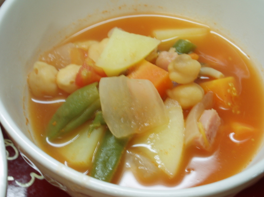ひよこ豆のトマト煮込みスープの画像
