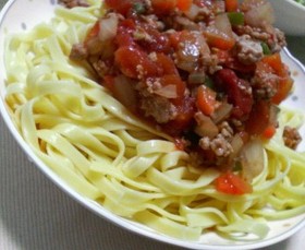 トマト味がぎっしり♪モチモチパスタ★