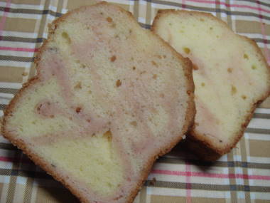 桜パウンドケーキの画像