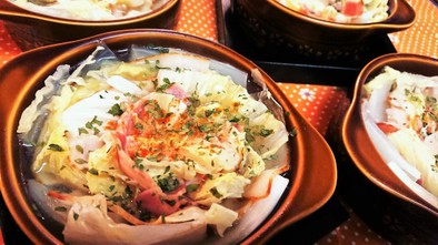 白菜とベーコンのミルフィーユスープ仕立ての写真