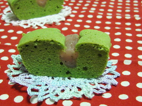和スイーツ♪桜と抹茶のしっとり春色ケーキ