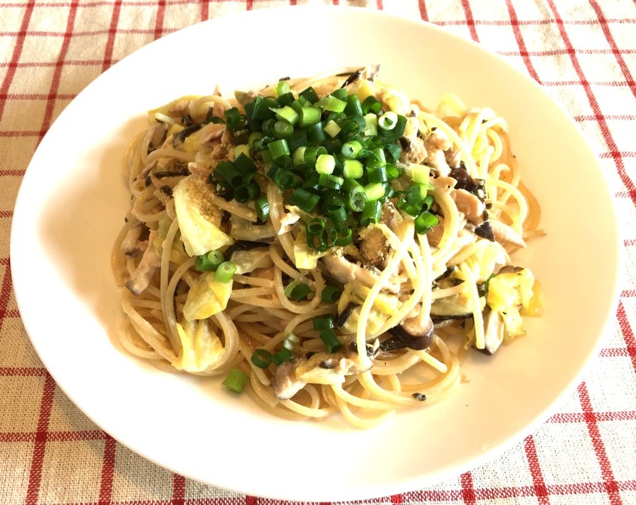 レンジでツナマヨキャベツの塩昆布パスタの画像