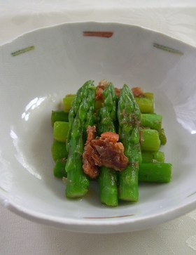 アスパラの梅おかかあえ