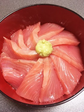 いんちき酢飯といんちきマグロ漬け丼
