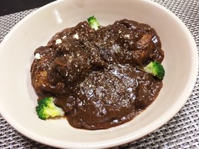 リメイク!鶏むねひき肉で煮込みハンバーグ