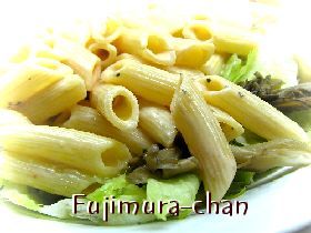 舞茸とマカロニのイタリアンサラダ