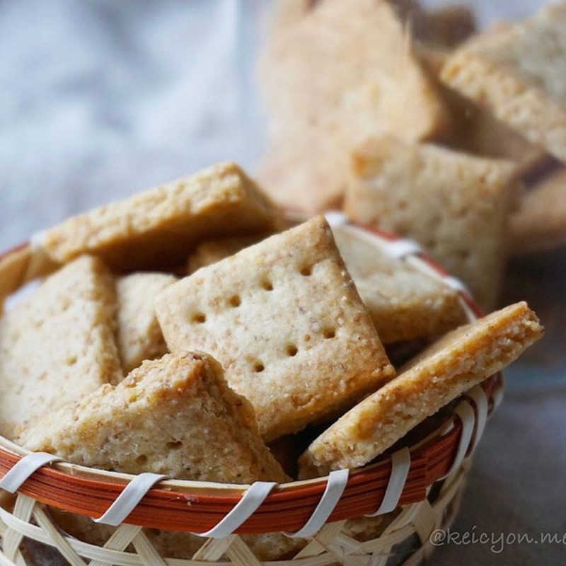 キャラウェイとチェダービスケットのレシピ