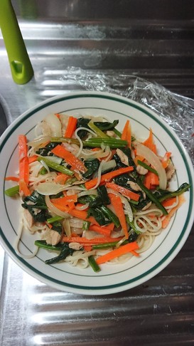 余ったソーメンでチャンプルー風