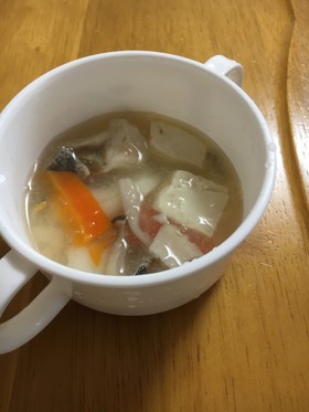 取り分け簡単。たらのみぞれ鍋