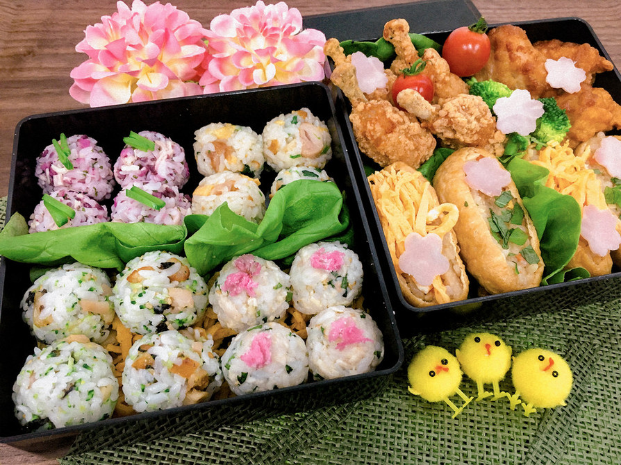 唐揚げと手まり寿司・いなり寿司✿弁当の画像