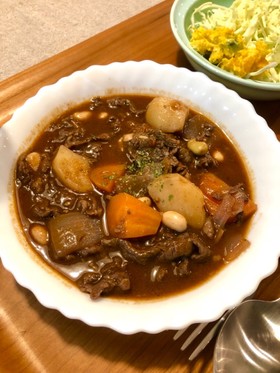 牛薄切り肉の赤ワイン煮~デミグラス風味~
