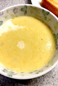 コーンスープ（バニラアイス使用）