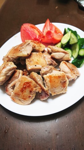 鳥もも肉の塩レモン焼き