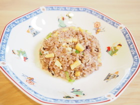 しらすと油揚げの黒米玄米チャーハン