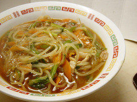 醤油ラーメンがサンマー麺に変身