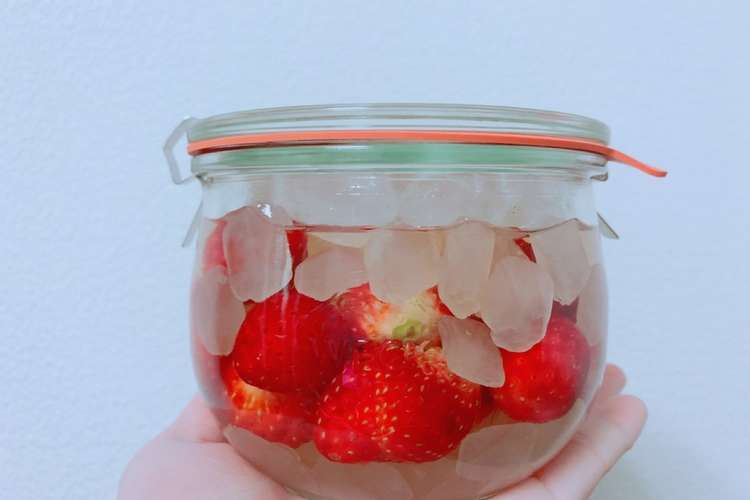 いちご酢 レシピ 作り方 By すすすすー クックパッド 簡単おいしいみんなのレシピが360万品
