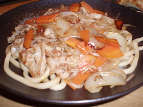 バターが決めて☆だし焼うどん