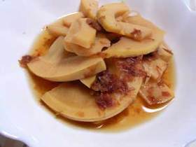 旬タケノコの煮物