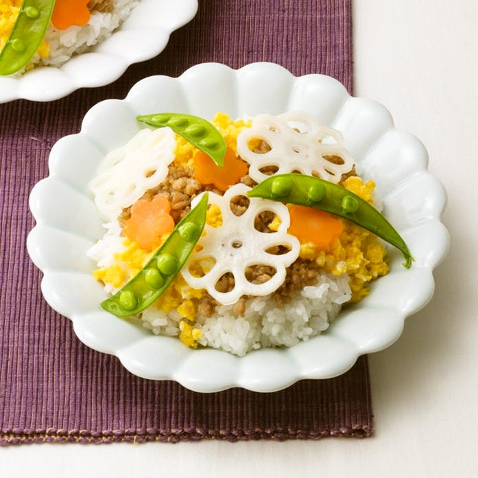 れんこんと鶏そぼろのちらし寿司の画像