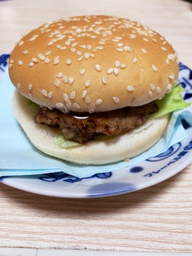 照り焼きバーガー