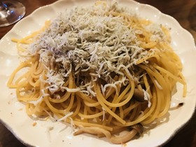 レモンバターのシラスのパスタ◡̈