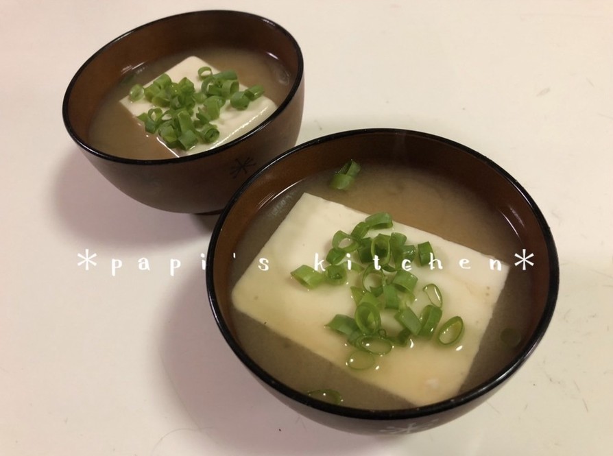衝撃！どか～んっと豆腐のおみそ汁ｗの画像