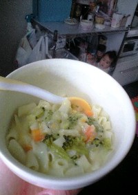 離乳食・後期■コーンスープでマカロニ野菜