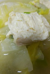 簡単中華・白菜と凍み豆腐のスープ