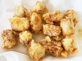 サクサク天ぷら衣で チーちく揚げ