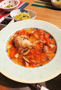 柔らか 手羽元のトマト煮込スープ