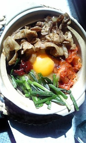 土鍋焼きビビンバ