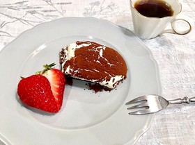 〜オシャレなカフェ風ふわとろティラミス〜