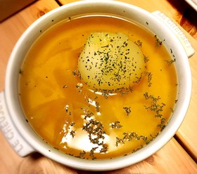 簡単!まるごと新玉ねぎスープ