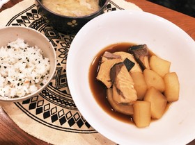 フライパンとめんつゆで ぶり大根