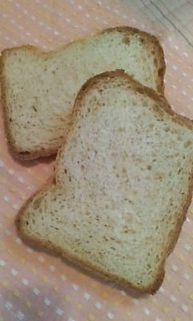 中力粉で☆全粒粉入り食パン