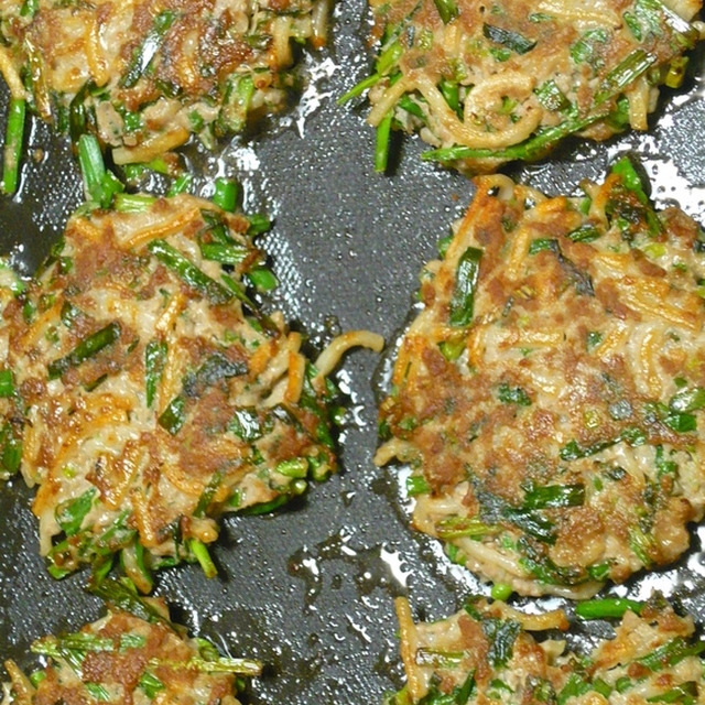大阪ではメジャ うどん餃子 レシピ 作り方 By ここみみ クックパッド