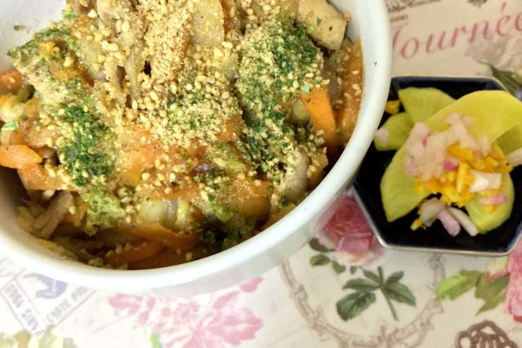白菜たっぷり豚丼おしゃれ沢庵漬け添え レシピ 作り方 By 杏ちゃんの小料理屋 クックパッド