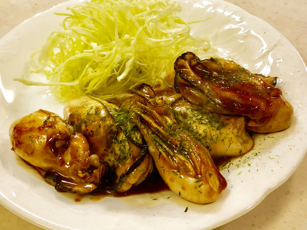 牡蠣のバター醤油炒め