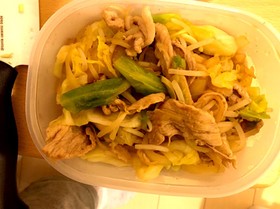 簡単茹でて、野菜炒め、麺つゆ味