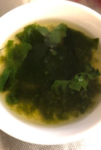 緑の中華スープ