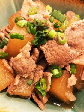 豚薄切り肉・豚こまで♪豚肉と大根の煮物