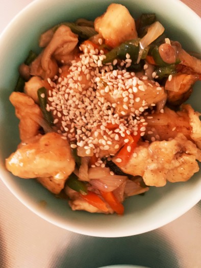 鶏胸肉と野菜のピリ辛中華風炒めの写真