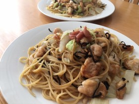 子供も大好き☆鶏胸肉と白菜の和風パスタ