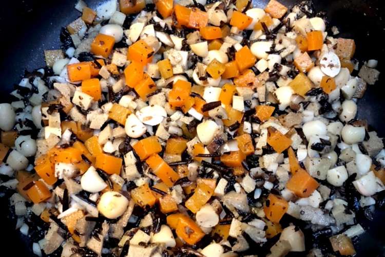 離乳食後期 ひじきと椎茸の煮物 レシピ 作り方 By にゃす クックパッド 簡単おいしいみんなのレシピが355万品