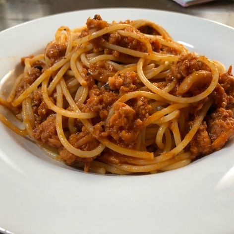 スパゲッティ 海老とタコのラグー
