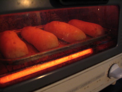 オーブントースターでパン作りの写真